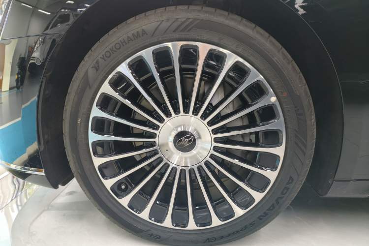 Used Hima Stelato S9T 2025 Model Range-Extended Max Long-Range Version Left Front Wheel Hub