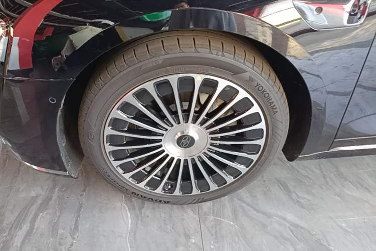 Used Hima Stelato S9T 2025 Model Range-Extended Ultra Long-Range Version Left Front Wheel Hub