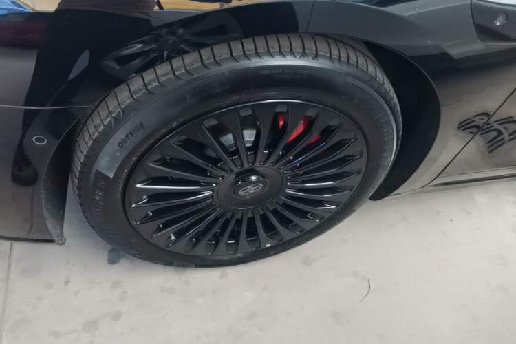 Used Hima Stelato S9T 2025 Model Range-Extended Ultra Long-Range Version Left Front Wheel Hub