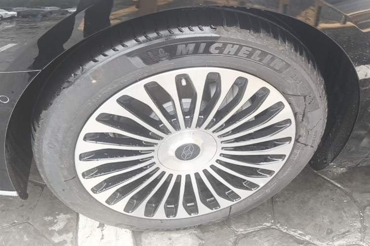Used Hima Stelato S9T 2025 Model Range-Extended Ultra Long-Range Version Left Front Wheel Hub