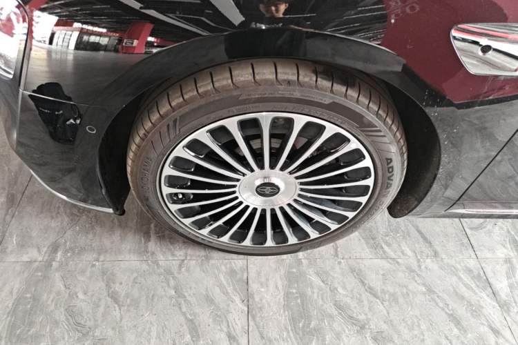 Used Hima Stelato S9T 2025 Model Range-Extended Ultra Long-Range Version Left Front Wheel Hub