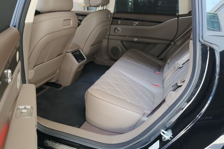 Used Hima Stelato S9T 2025 Model Range-Extended Ultra Long-Range Version Left Rear Seat