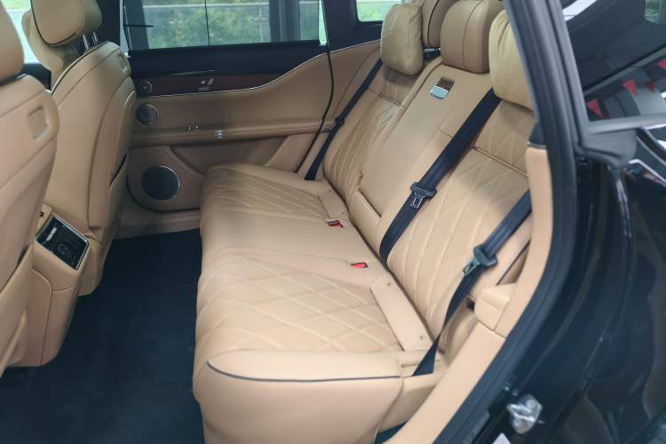 Used Hima Stelato S9T 2025 Model Range-Extended Max Long-Range Version Left Rear Seat