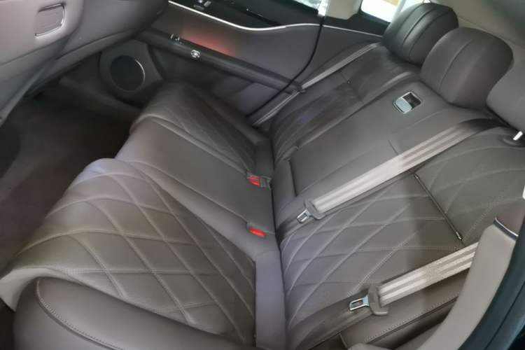 Used Hima Stelato S9T 2025 Model Range-Extended Max Left Rear Seat