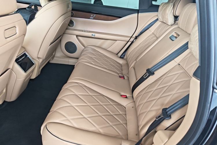 Used Hima Stelato S9T 2025 Model Range-Extended Ultra Long-Range Version Left Rear Seat