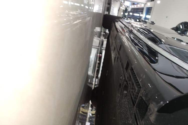 Used Hima Stelato S9T 2025 Model Pure Electric Rear-Drive Max Left Side Sill