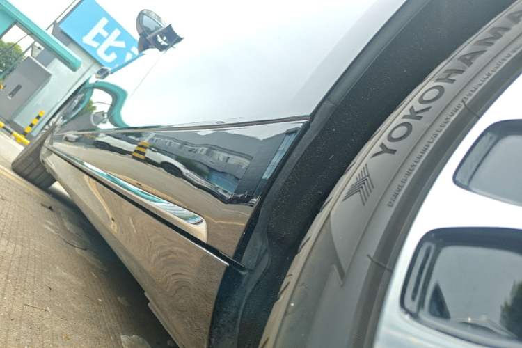 Used Hima Stelato S9T 2025 Model Range-Extended Ultra Long-Range Version Left Side Sill
