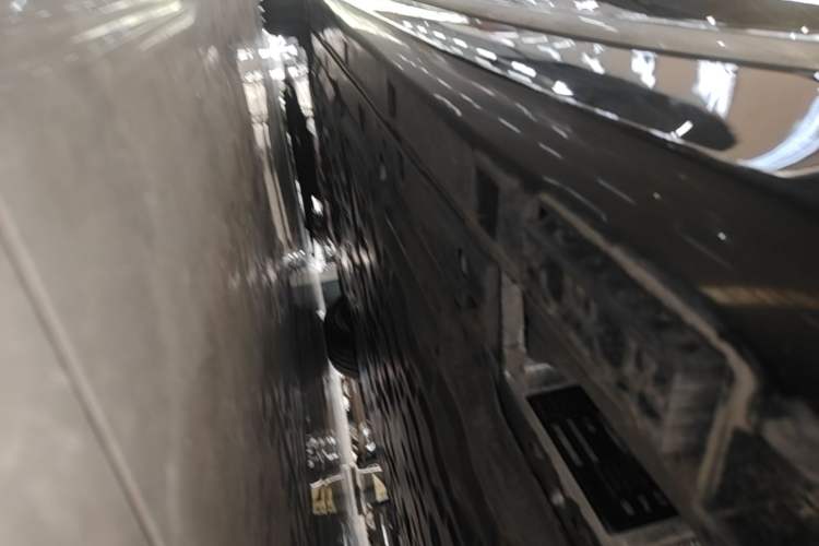 Used Hima Stelato S9T 2025 Model Pure Electric Rear-Drive Max Left Side Sill