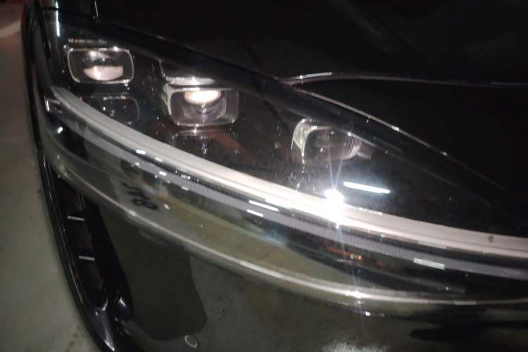 Used Hima Stelato S9T 2025 Model Range-Extended Max Right Front Headlight