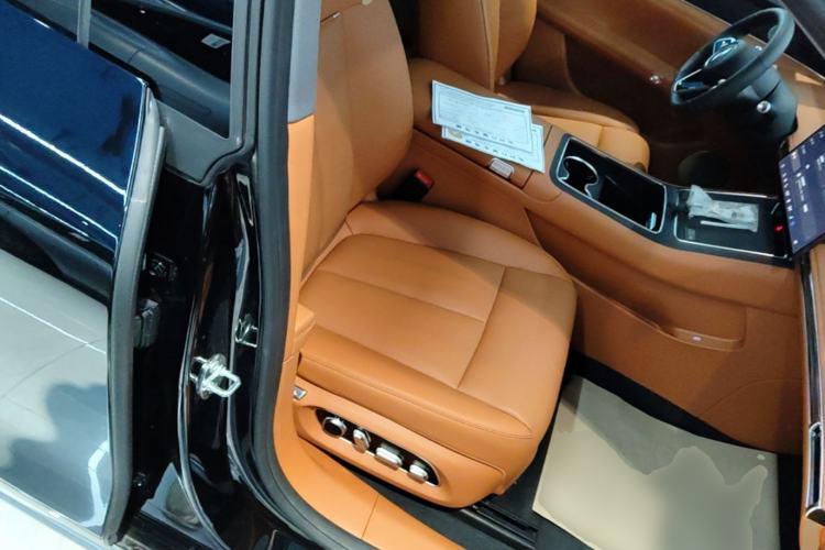 Used Hima Stelato S9T 2025 Model Range-Extended Ultra Long-Range Version Right Front Seat