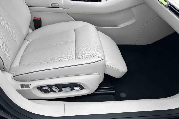 Used Hima Stelato S9T 2025 Model Range-Extended Max Long-Range Version Right Front Seat