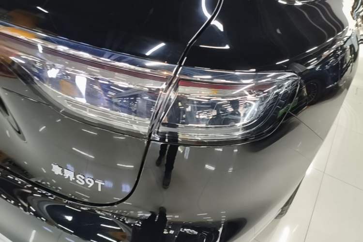Used Hima Stelato S9T 2025 Model Range-Extended Ultra Long-Range Version Right Rear Taillight