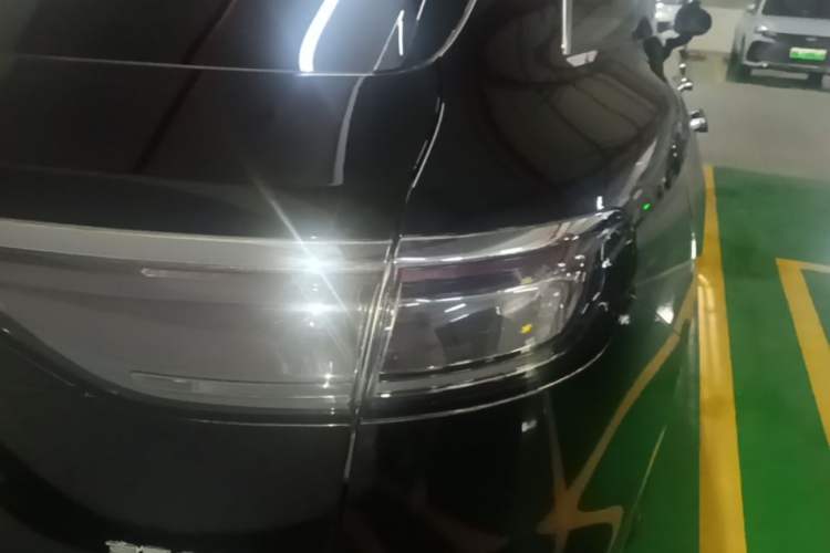 Used Hima Stelato S9T 2025 Model Range-Extended Ultra Long-Range Version Right Rear Taillight