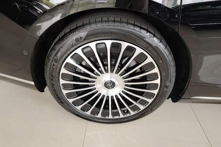 Used Hima Stelato S9T 2025 Model Range-Extended Ultra Long-Range Version Right Rear Wheel Hub