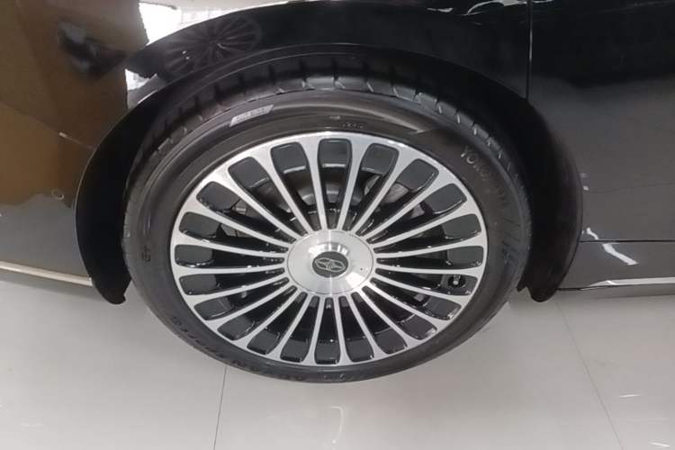 Used Hima Stelato S9T 2025 Model Range-Extended Ultra Long-Range Version Right Rear Wheel Hub