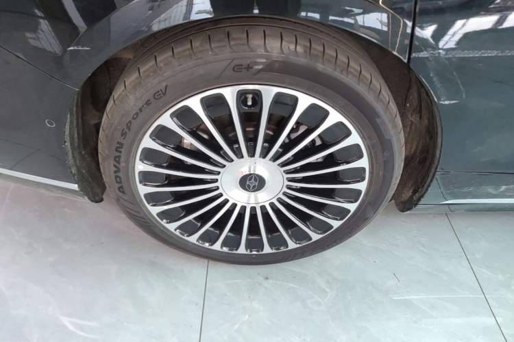 Used Hima Stelato S9T 2025 Model Range-Extended Ultra Long-Range Version Right Rear Wheel Hub