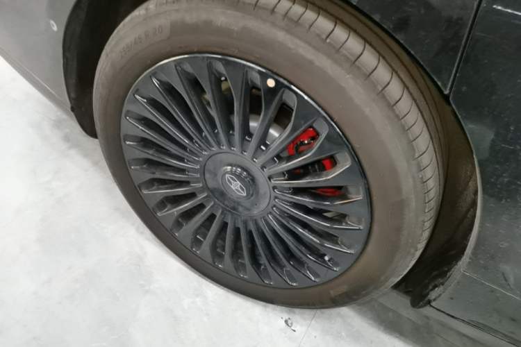 Used Hima Stelato S9T 2025 Model Range-Extended Ultra Long-Range Version Right Rear Wheel Hub