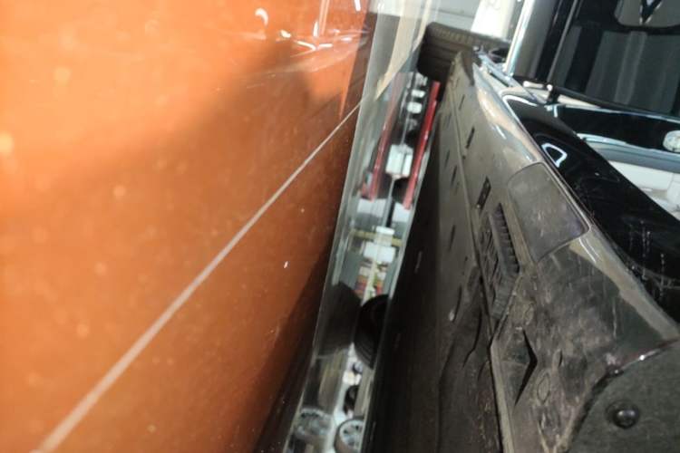 Used Hima Stelato S9T 2025 Model Pure Electric Rear-Drive Max Right Side Sill