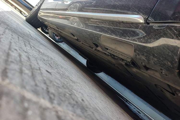 Used Hima Stelato S9T 2025 Model Range-Extended Ultra Long-Range Version Right Side Sill