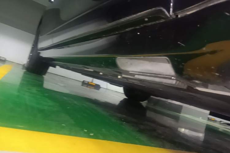 Used Hima Stelato S9T 2025 Model Range-Extended Ultra Long-Range Version Right Side Sill