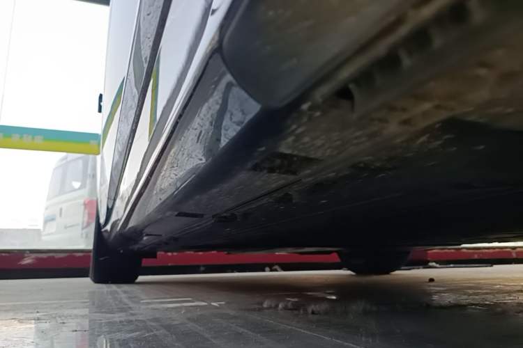 Used Hima Stelato S9T 2025 Model Range-Extended Ultra Long-Range Version Right Side Sill