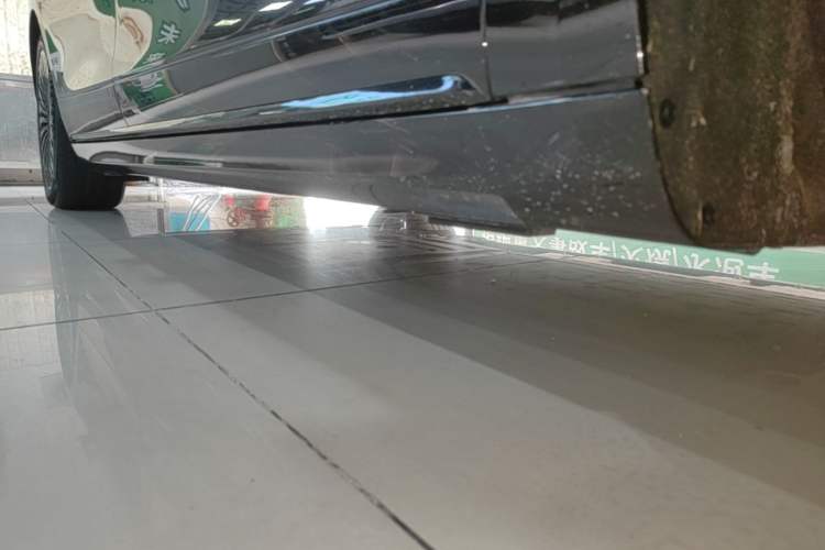 Used Hima Stelato S9T 2025 Model Range-Extended Ultra Long-Range Version Right Side Sill