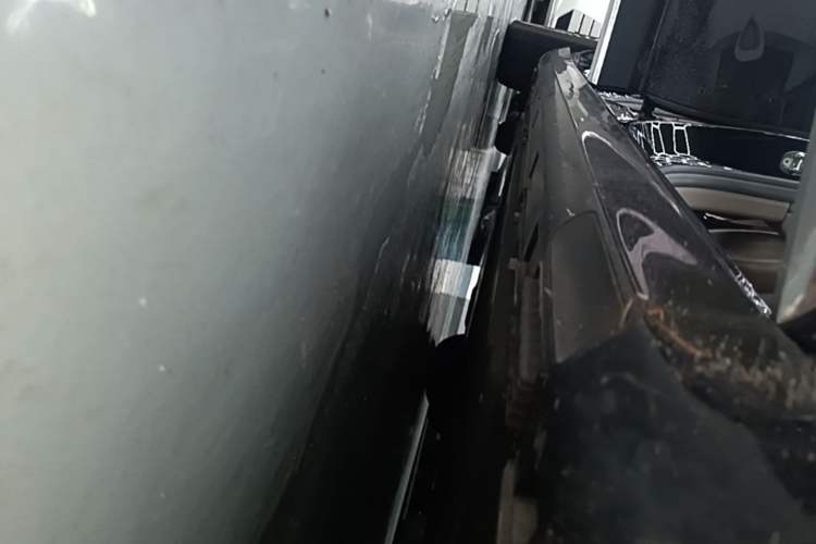 Used Hima Stelato S9T 2025 Model Range-Extended Ultra Long-Range Version Right Side Sill
