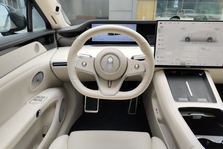 Used Hima Stelato S9T 2025 Model Pure Electric Rear-Drive Max Steering Wheel