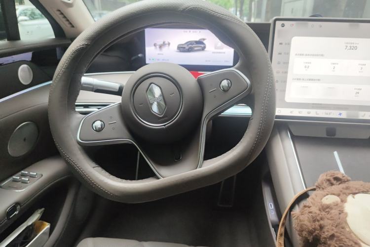 Used Hima Stelato S9T 2025 Model Pure Electric Rear-Drive Max Steering Wheel