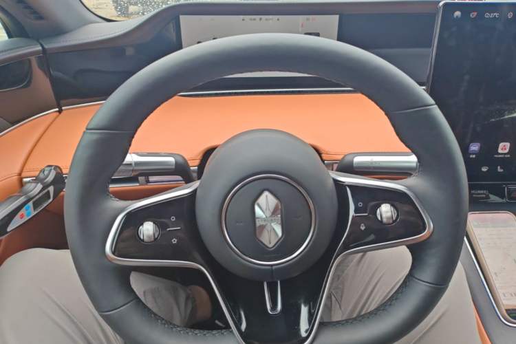 Used Hima Stelato S9T 2025 Model Range-Extended Ultra Long-Range Version Steering Wheel