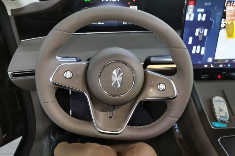Used Hima Stelato S9T 2025 Model Range-Extended Max Steering Wheel
