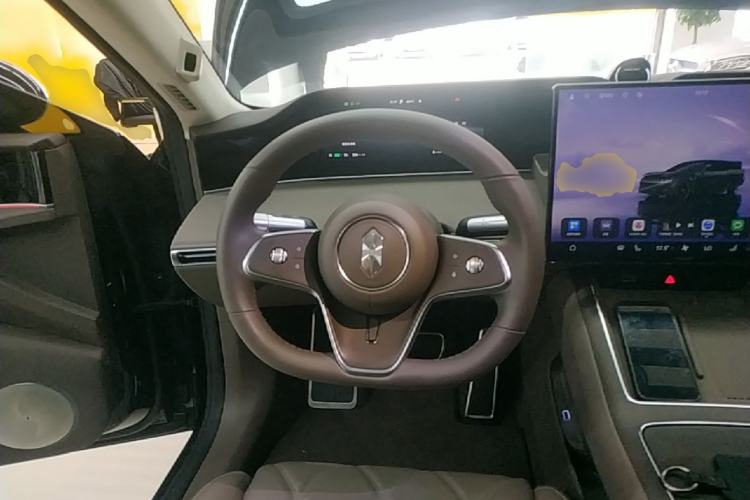 Used Hima Stelato S9T 2025 Model Pure Electric Rear-Drive Max Steering Wheel
