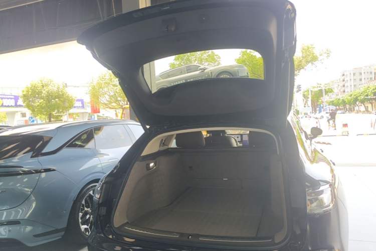 Used Hima Stelato S9T 2025 Model Range-Extended Max Trunk