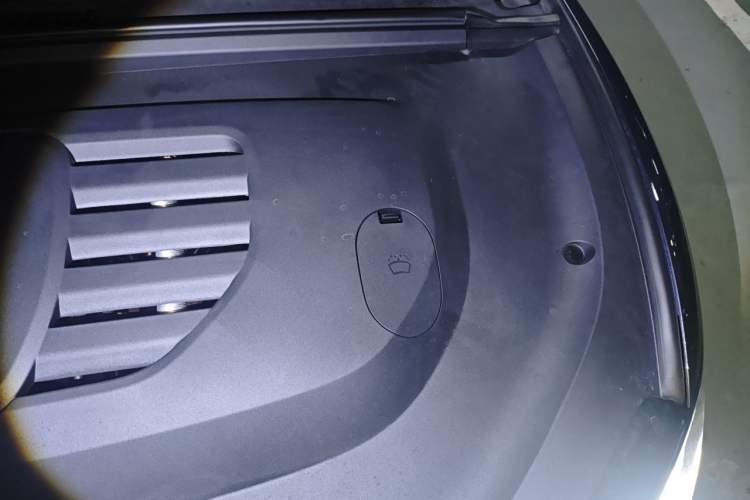 Used Hima Stelato S9T 2025 Model Range-Extended Ultra Long-Range Version Engine Bay Left