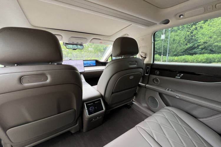 Used Hima Stelato S9T 2025 Model Range-Extended Ultra Long-Range Version Interior 1