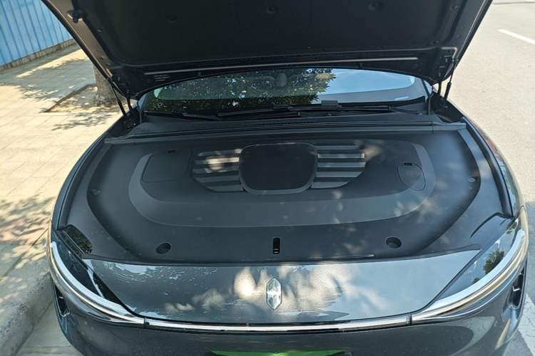 Used Hima Stelato S9T 2025 Model Range-Extended Max Engine Bay