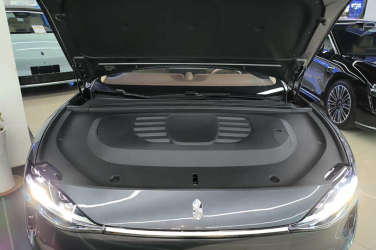 Used Hima Stelato S9T 2025 Model Range-Extended Ultra Long-Range Version Engine Bay