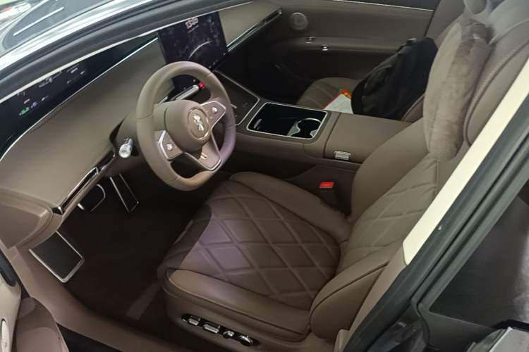 Used Hima Stelato S9T 2025 Model Range-Extended Max Left Front Seat