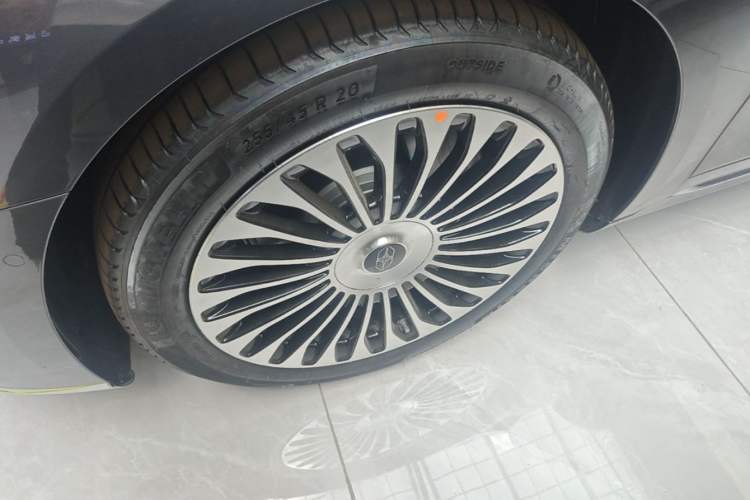 Used Hima Stelato S9T 2025 Model Range-Extended Max Long-Range Version Left Front Wheel Hub