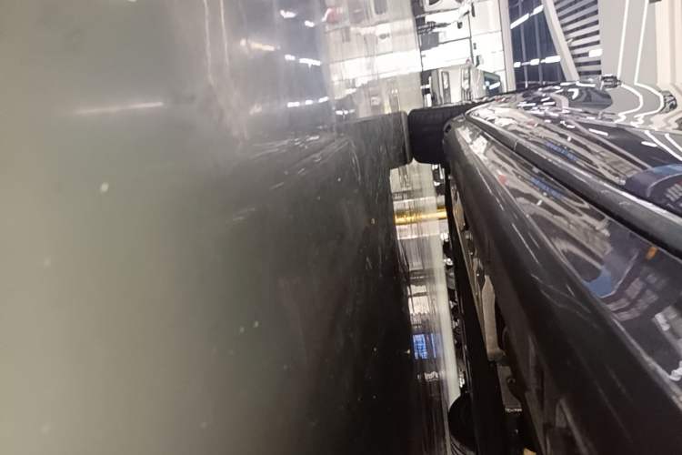 Used Hima Stelato S9T 2025 Model Range-Extended Max Left Side Sill