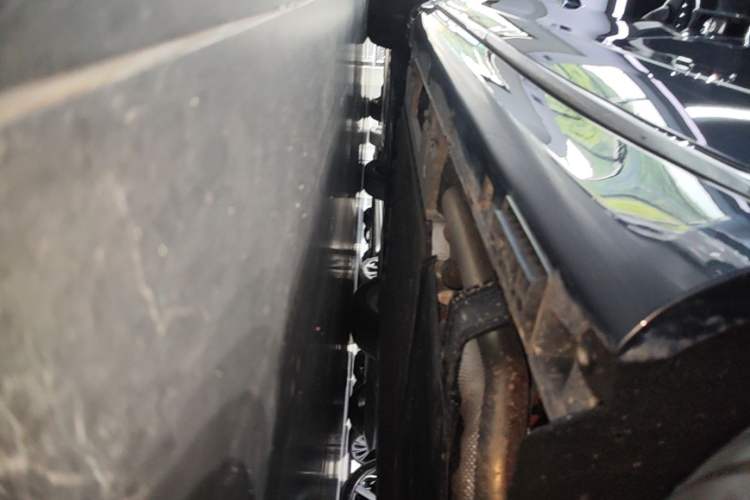 Used Hima Stelato S9T 2025 Model Range-Extended Ultra Long-Range Version Left Side Sill