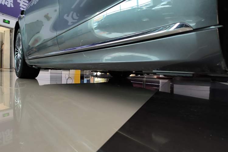 Used Hima Stelato S9T 2025 Model Range-Extended Ultra Long-Range Version Left Side Sill