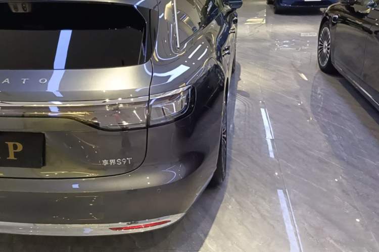 Used Hima Stelato S9T 2025 Model Range-Extended Ultra Long-Range Version Right Rear Taillight
