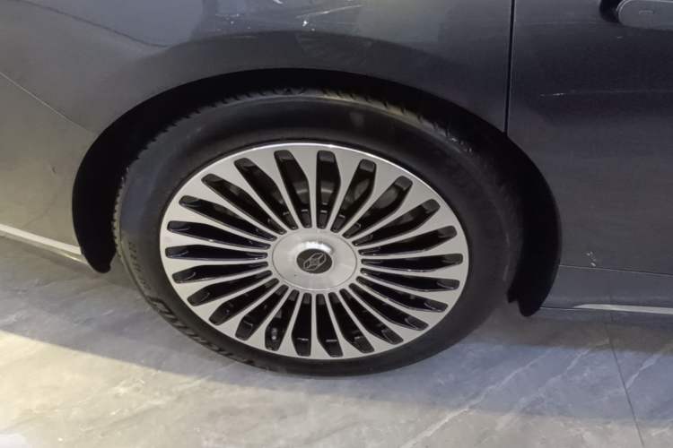 Used Hima Stelato S9T 2025 Model Range-Extended Ultra Long-Range Version Right Rear Wheel Hub