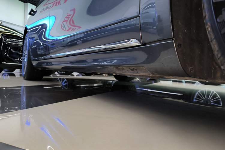 Used Hima Stelato S9T 2025 Model Range-Extended Ultra Long-Range Version Right Side Sill
