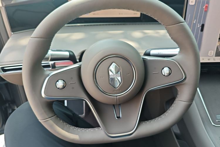 Used Hima Stelato S9T 2025 Model Range-Extended Max Steering Wheel