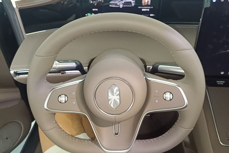 Used Hima Stelato S9T 2025 Model Range-Extended Max Steering Wheel
