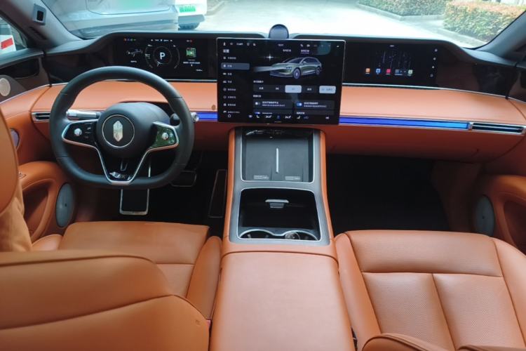 Used Hima Stelato S9T 2025 Model Range-Extended Ultra Long-Range Version Center Console
