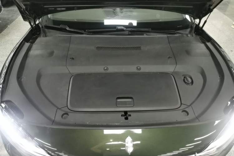 Used Hima Stelato S9T 2025 Model Pure Electric Four-Wheel-Drive Ultra Engine Bay