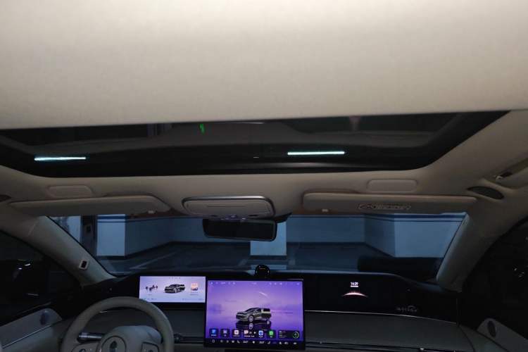 Used Hima Stelato S9T 2025 Model Pure Electric Four-Wheel-Drive Max Headliner